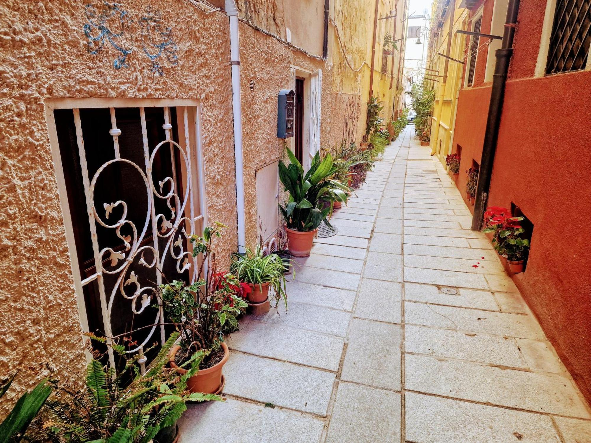 Casa Vacanza Castello 卡利亚里 外观 照片